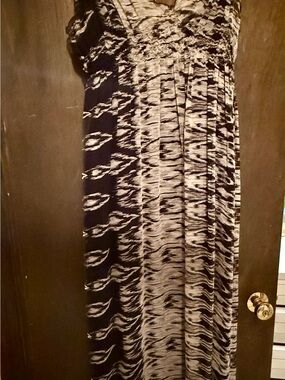 Joie Black and Gray Patterned Maxi Dress